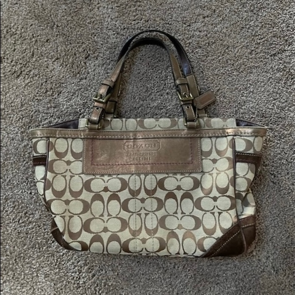 Coach purse
